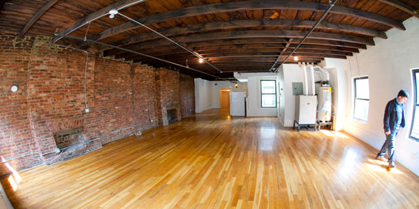 WILLIAMSBURG BROOKLYN LOFT WOOD FLOORS for rent NO FEE